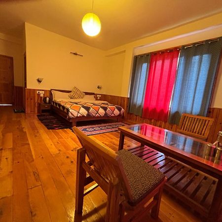 Toshim Homestay Sāngla Kültér fotó